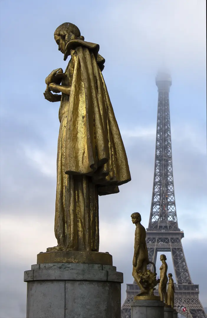 La tête dans les nuages